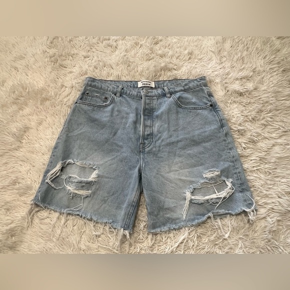 Reformation Distressed Jeans Shorts - Size 30 US 10- Tahoe destroyed wash - Picture 2 of 9